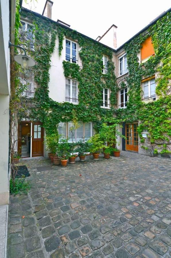Gallery Paris Exterior photo